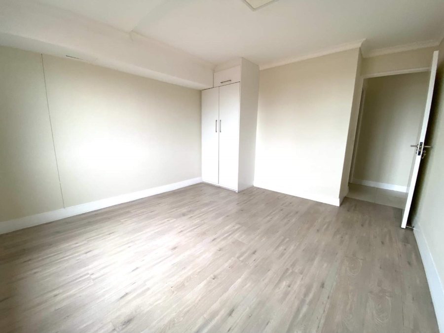 2 Bedroom Property for Sale in Zonnebloem Western Cape